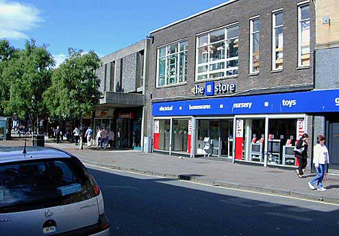 North Church Entrance, High Street, Dumbarton, 2004