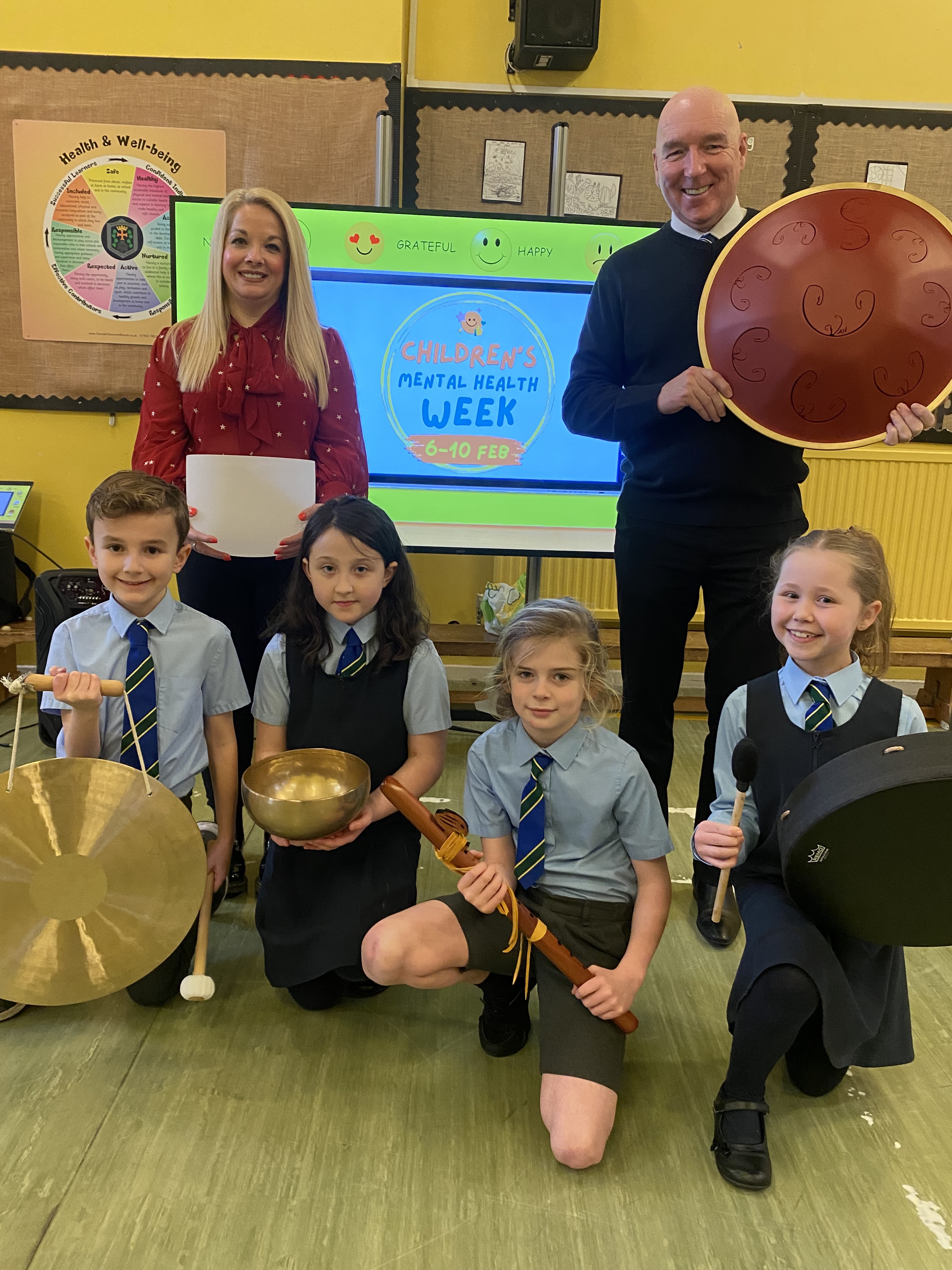 P4 pupils at St Patrick’s Primary School in Dumbarton with Councillors Clare Steel and John Millar